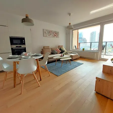 Apartment Luxury Castle View Free Garage